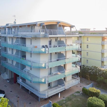 Residence Vivaldi Bibione Exterior photo
